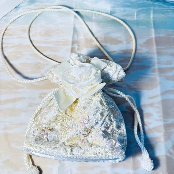 Beaded Drawstring Purse - Picture 8 of 12